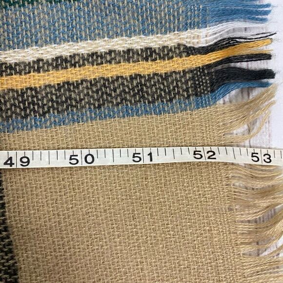 Plaid scarf/wrap with fringe women 53”x52 - Picture 5 of 8